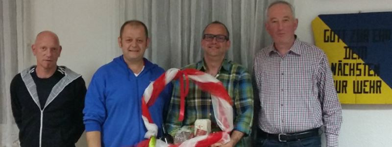 Monatsversammlung mit Geburtstagasfeier