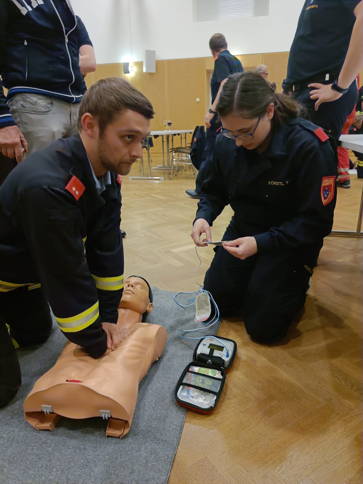 Schulung Defibrillator