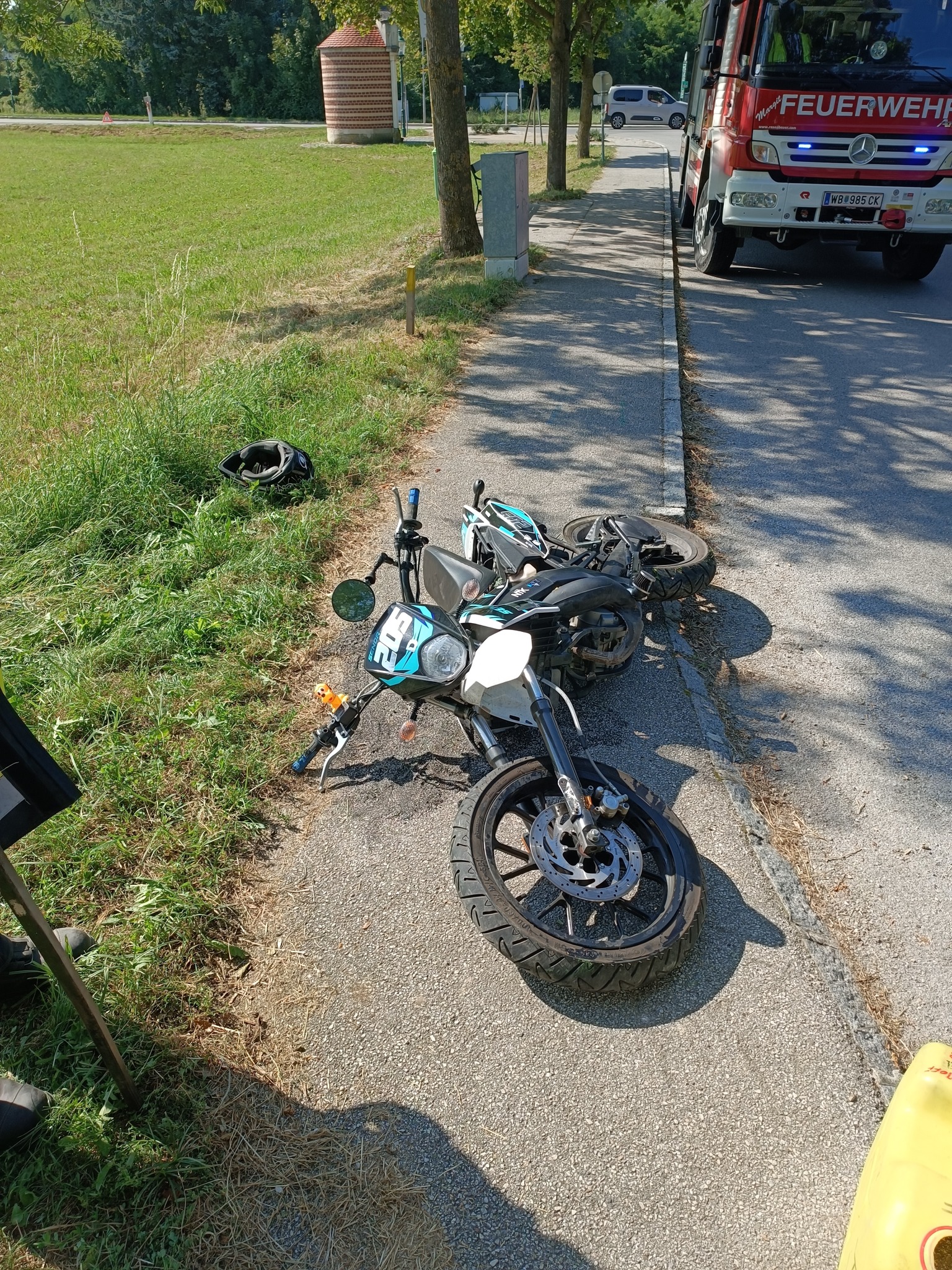 Moped gegen PKW