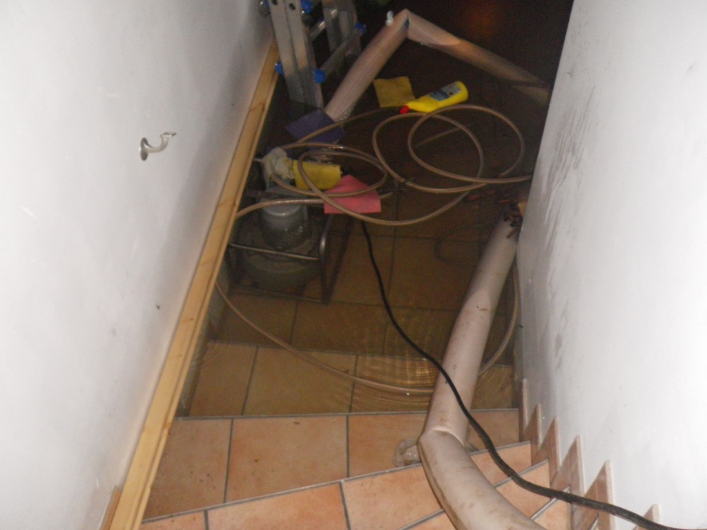 Keller unter Wasser